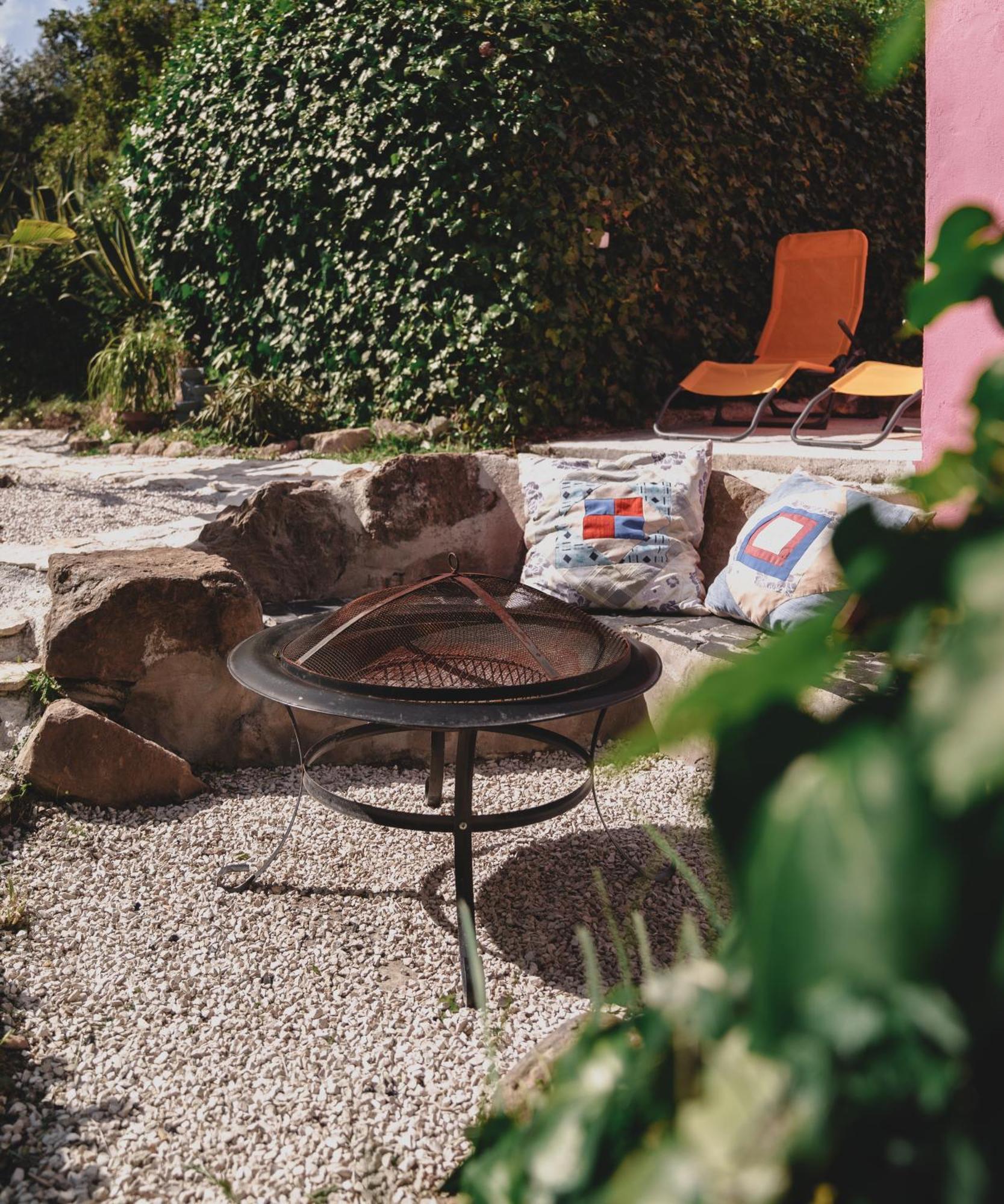 Nativo Natureza Pink Wood Cabin Cela  Eksteriør billede